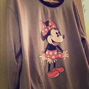 Women’s Minnie Mouse Crewneck 🎀